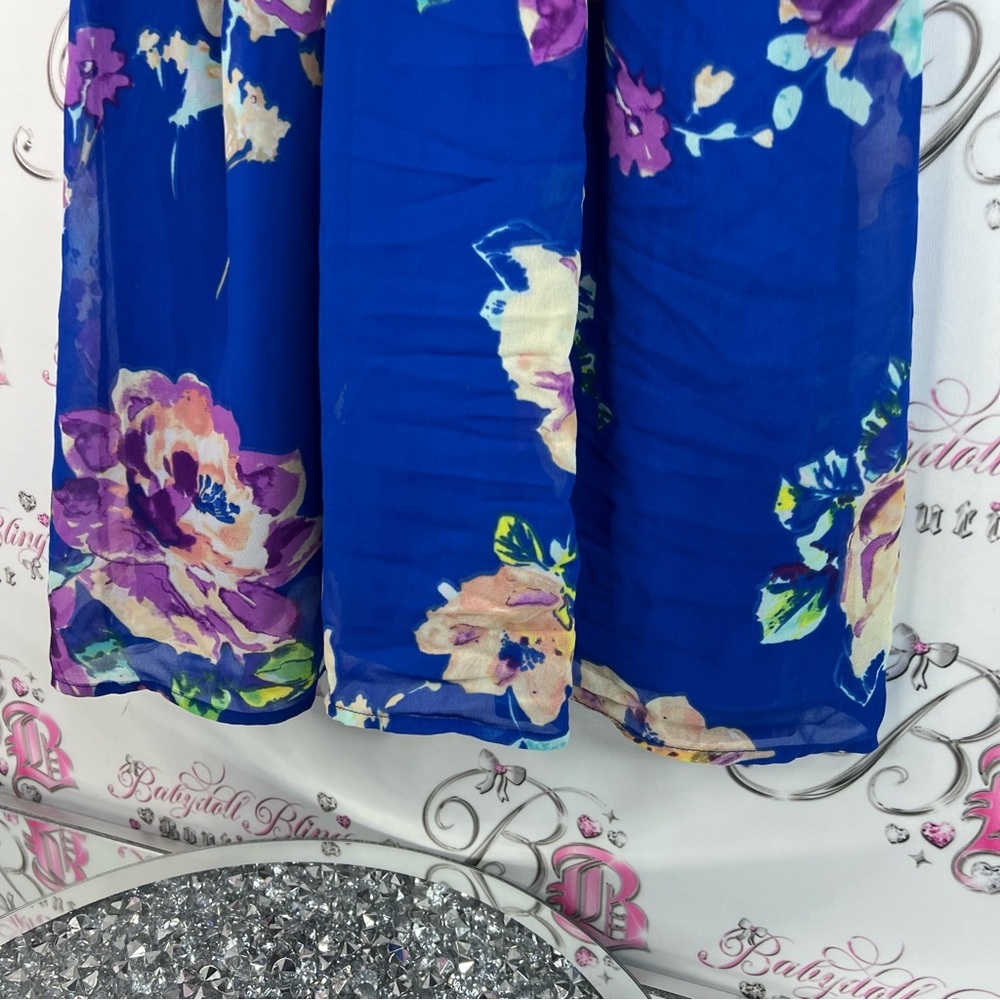 Everly dress Vneck floral flowers ruffle purple green Royal Blue Dress - Picture 5 of 14